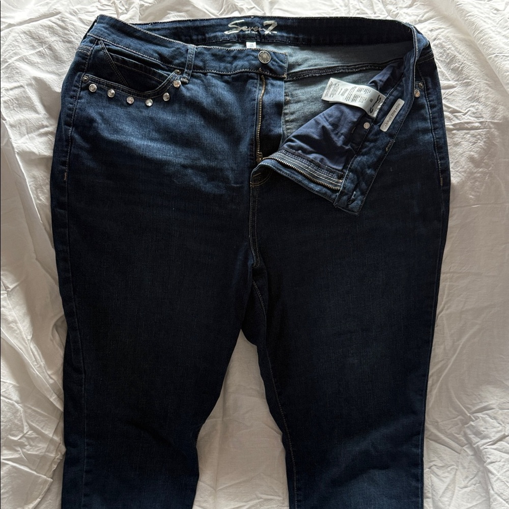 Seven7 Dark Blue Skinny Jeans with Pearl Details